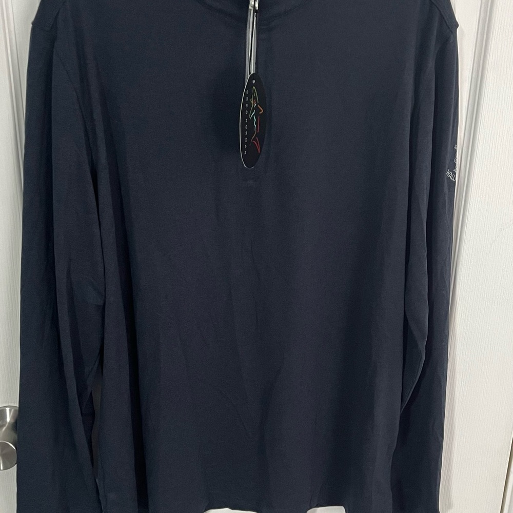 NWT Greg Norman GrayMen's Pullover Shirt 1/4 Zip Long Sleeve Size L Logos